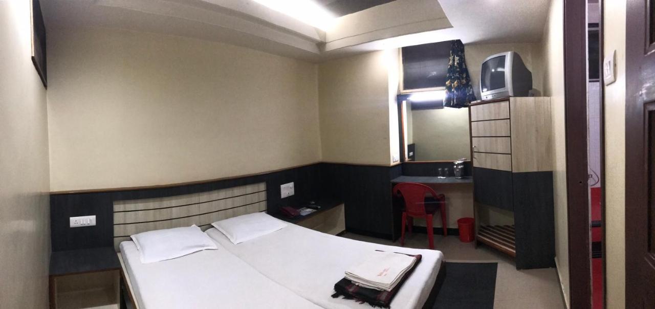 Hotel Satkar Cafeteria Belgaum Exterior foto